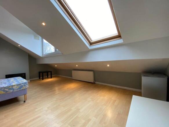 Room 4 1