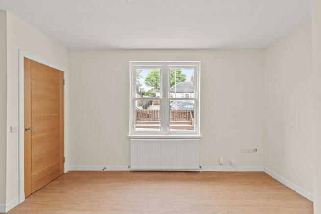 94 Larbert Road, Bonnybridge, FK4 1EP photo 4