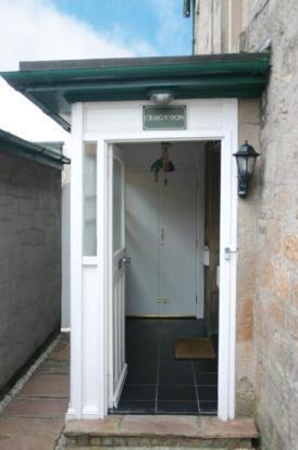 Entrance Porch