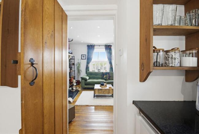 2 bed Cottage for sale Image 11