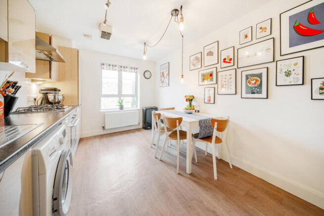 1300883-5-6842ae8...