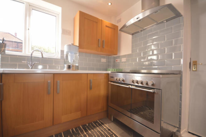Levens Drive, Bolton, BL2 photo 4