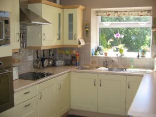 Kitchen coach hse