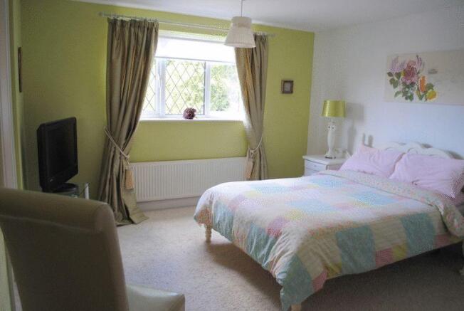 Photo 9