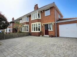 12, Lythall Avenue, Lytham St Annes FY8 4HF