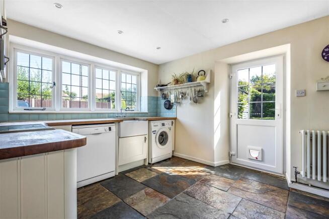 Kitchen.jpg