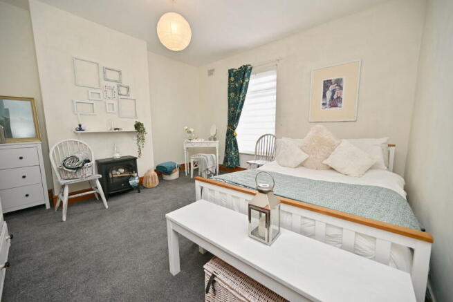 2 bed Terraced for sale Image 7