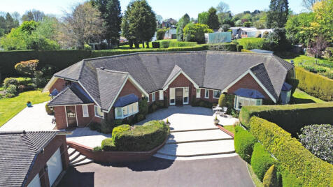 Fairfield Road, Bournheath, Bromsgrove Worcestershire B61 9JL