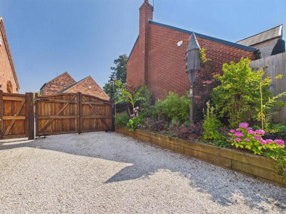 Gated Driveway