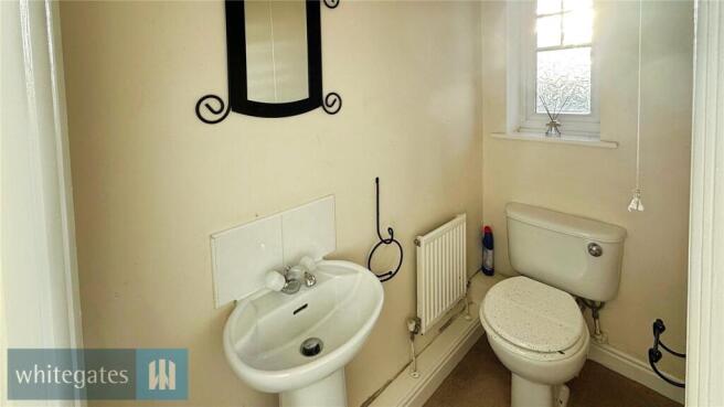 3 bed Semi-Detached for sale Image 11