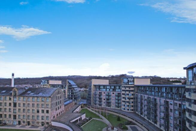 2 bed Flat for sale Image 10