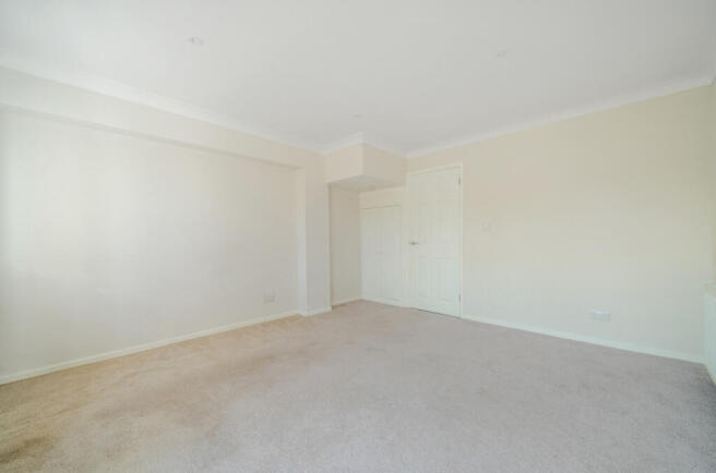 1441788-6-69d6790...