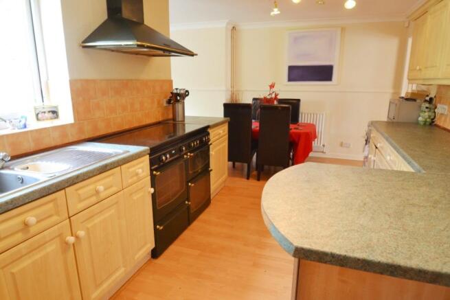 Kitchen/Breakfast Room