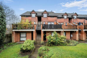 11, 31 Lynbury Court, Rickmansworth Road, Watford WD18 7HL