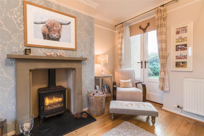 SITTING ROOM