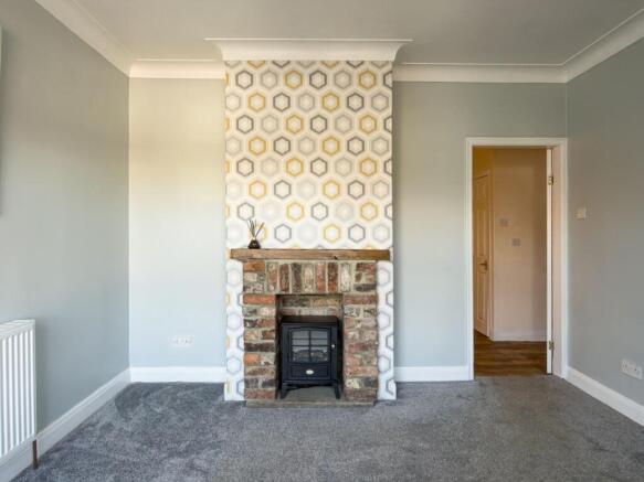 2 bed Semi-Detached for sale Image 4