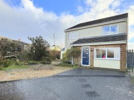 47, Fairview Park, St. Columb TR9 6TN