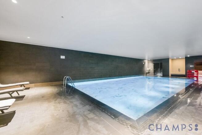 2 bed flat to rent Amory Tower, London E14