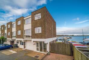 1, Port St Helens, Embankment Road, St. Helens, Bembridge PO33 1XG