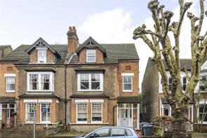 Flat 3, 41, Victoria Avenue, Surbiton KT6 5DN