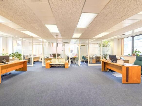 Office to lease in Southgate Office Village, London, N14