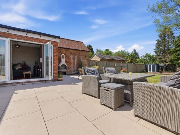 3 bed Semi-Detached for sale Image 4