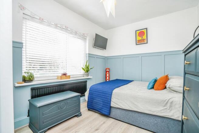 3 bed Semi-Detached for sale Image 6