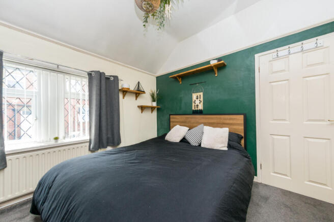 2 bed Semi-Detached for sale Image 12