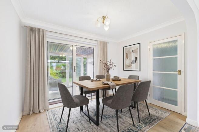 3 bed Semi-Detached for sale Image 8