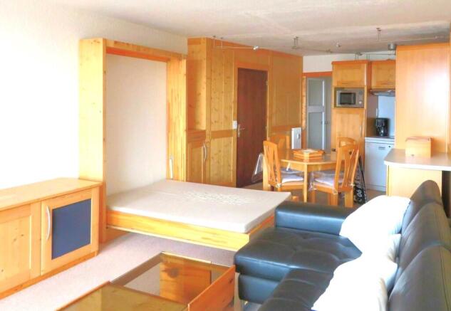 Apartment for sale i