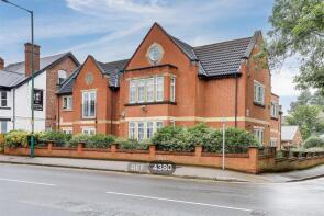 Flat 4, 76 The Hollies, Private Road, Nottingham NG3 5FQ