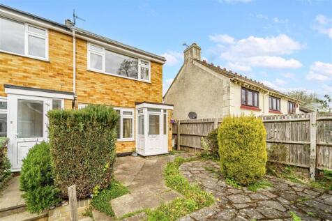 Dirdene Close, Epsom, KT17