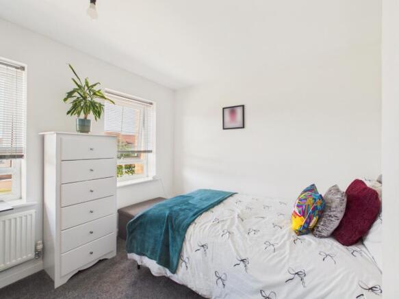 2 bed Terraced for sale Image 7