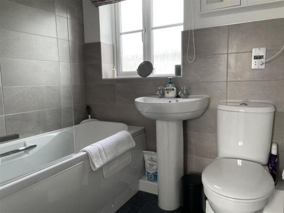 Family Bathroom: