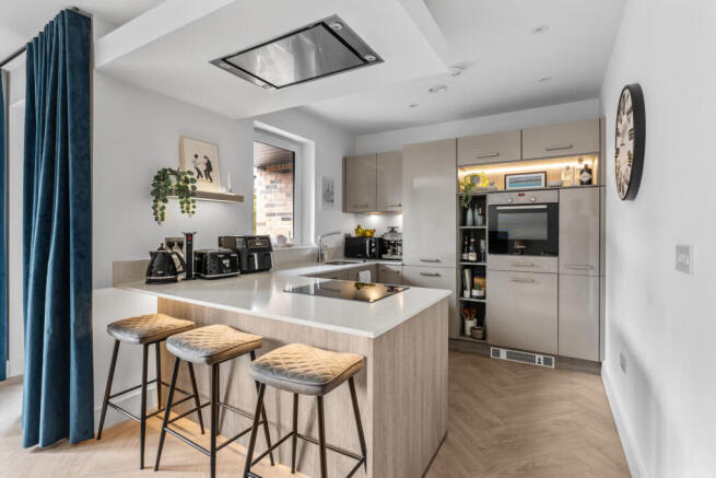 Flat 5, 3 Mansionhouse Court, Langside, G41 3DD photo 4