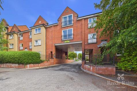 Whiteoak Road, Manchester, Greater Manchester, M14