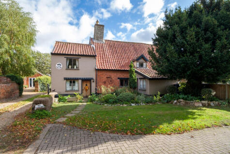 Griffin Lane, Attleborough, NR17 2