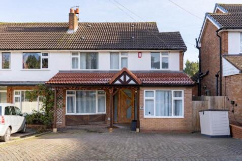 Swan Street, Alvechurch, B48