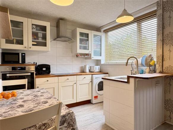 2 bed Terraced for sale Image 4