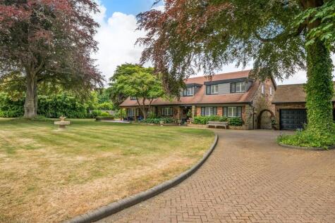Park Road, Banstead Village