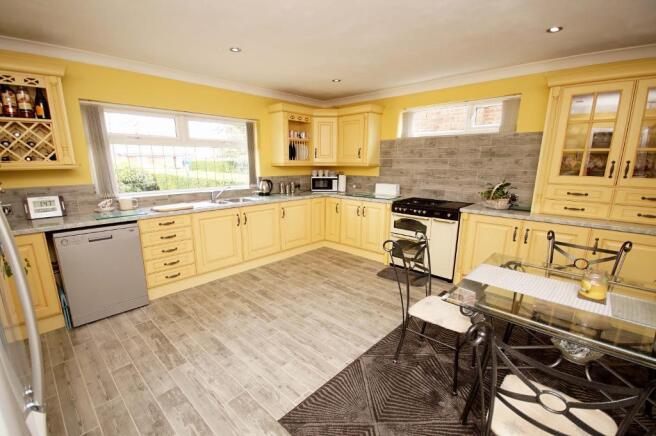 Dining Kitchen