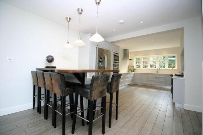Kitchen/Breakf...