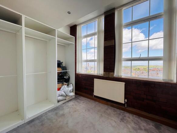 2 bed Apartment for sale Image 8