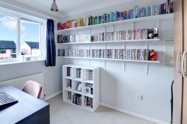 Bedroom 2 (Double)