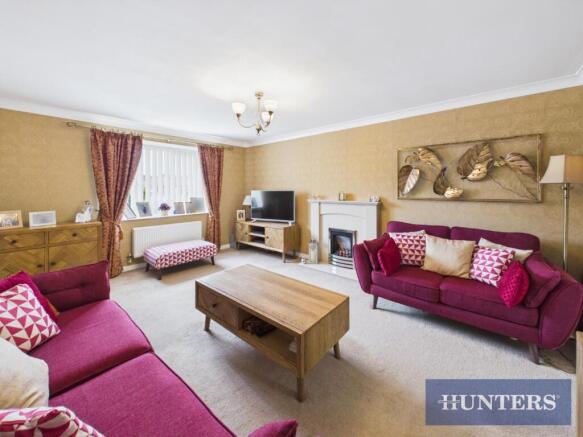 4 bed Detached for sale Image 6