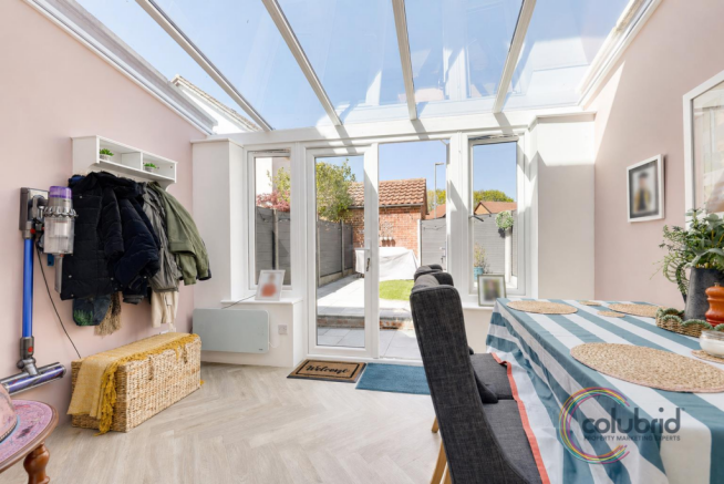 House in Chelmsford, Chelmer - More