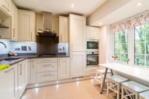 33, Moorland Way, Maidenhead SL6 1LH
