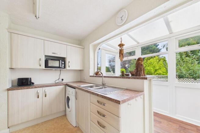Robin Close, Towcester, NN12 photo 4