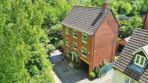 75, The Dingle, Doseley, Telford TF4 3FA