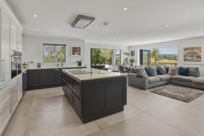 11 Haddon Fields 2483-10.jpg